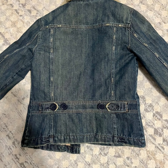 Abercrombie & Fitch Denim Jacket w/ sherpa collar ~VINTAGE ~ Size S/M  💙 - Picture 4 of 6